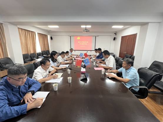 十七冶建安分公司综合党支部召开党员大
