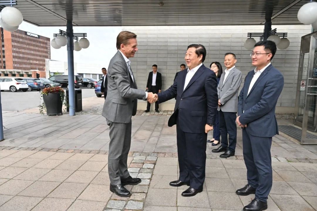 谭旭光:我们是来向斯堪尼亚学习的!