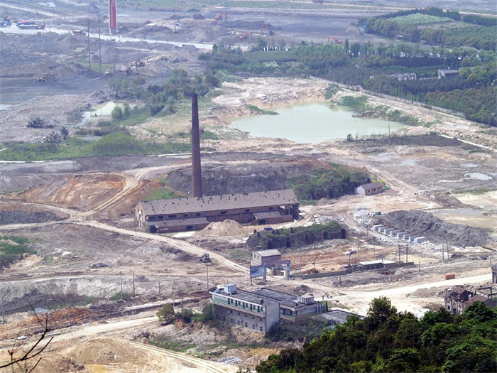 16建设中的眉山岛（2011年）.jpg