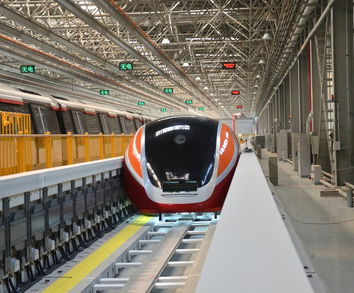 持续擦亮中国高铁“金名片” 从中车长客看中国轨道交通装备自主