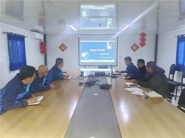 近日中交一航局一公司阿尔及利亚780