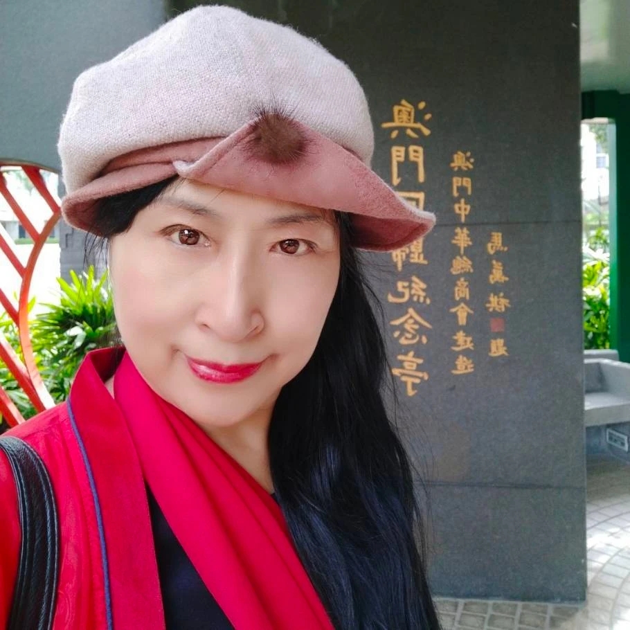 高文清：国画《舞动中国》