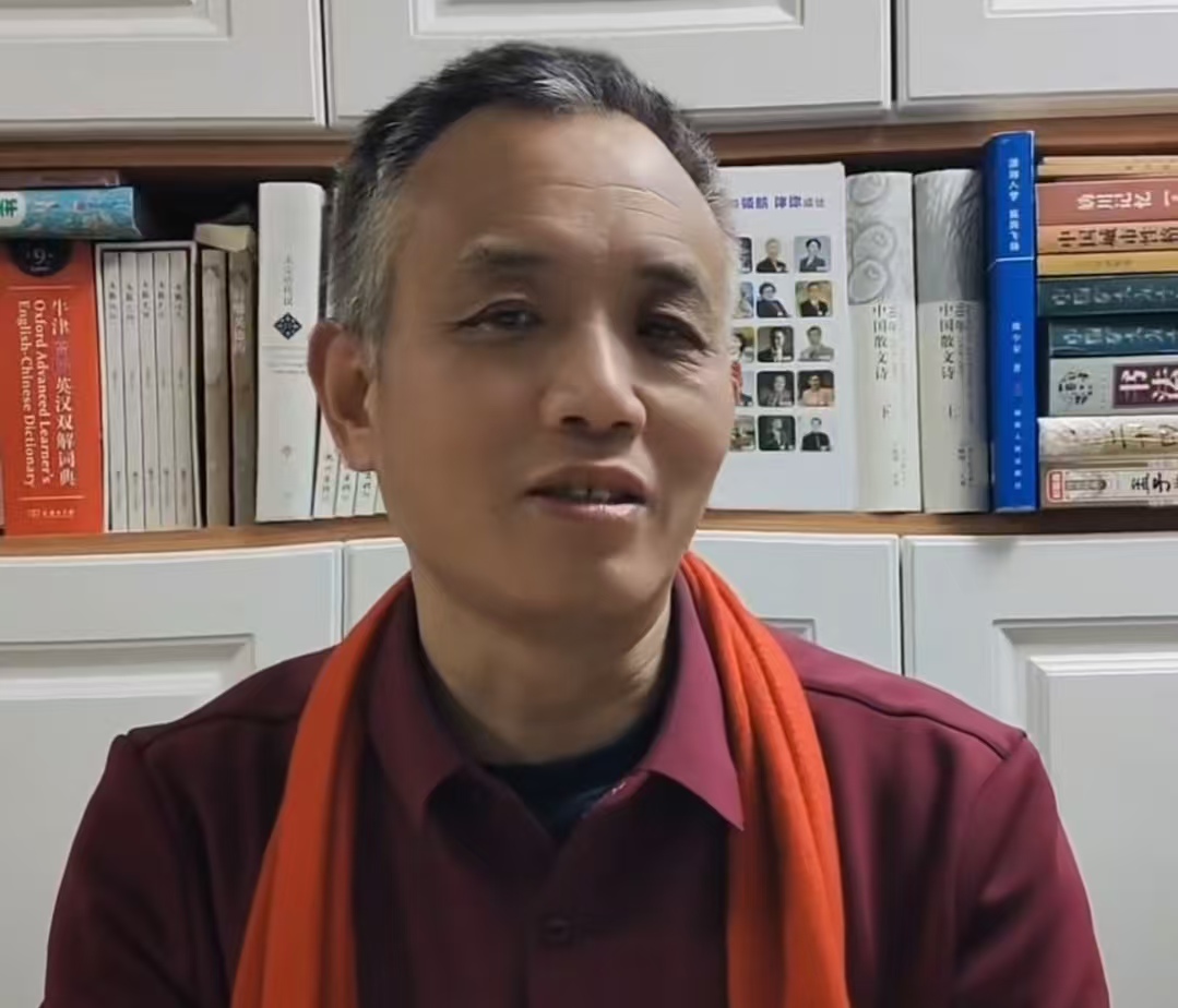 天山大卷写诗意，马岁春风润丝路 ——屈金星深情寄语2026第 