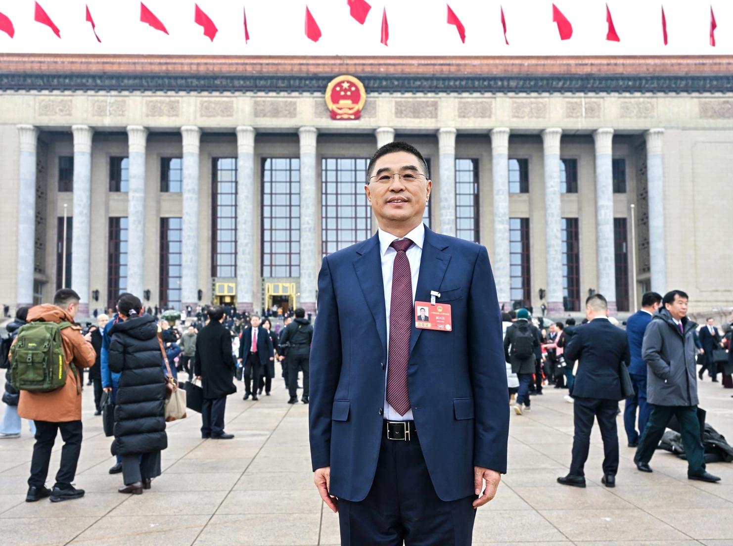 全国人大代表郭兴田：将装配式厨卫纳入以旧换新补贴范围，撬动十 