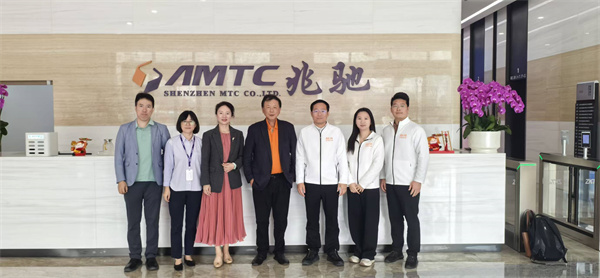 深商携手，共筑新篇！新讯集团与兆驰股份达成深度合作，共拓海外 